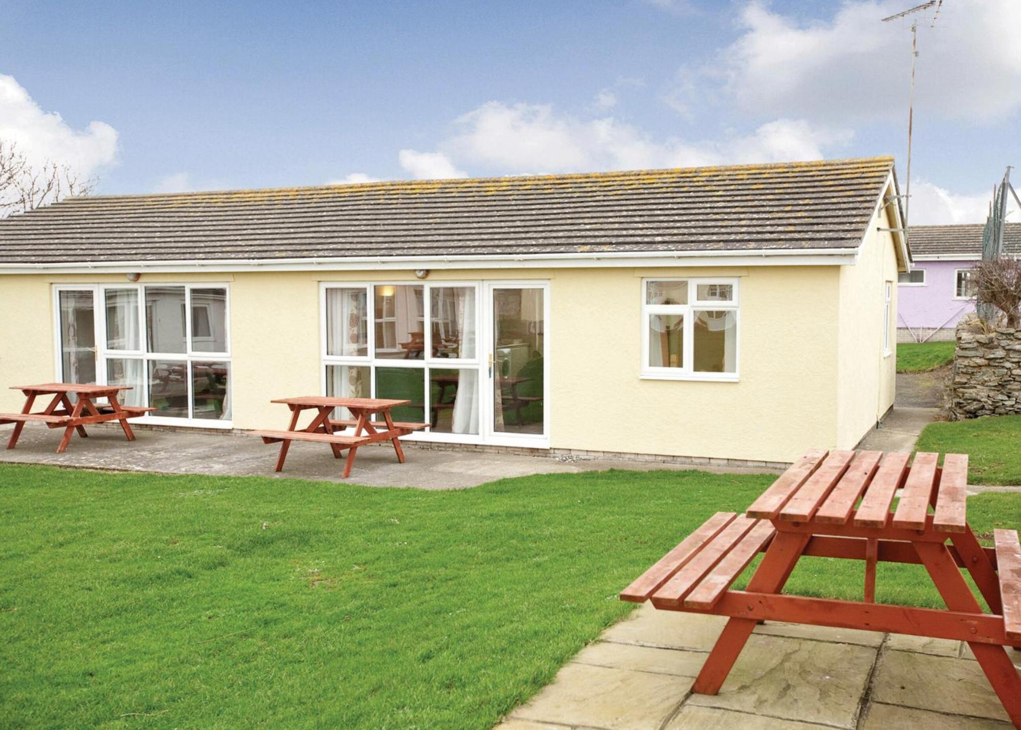 Anglesey Bungalows Trearddur Exterior photo